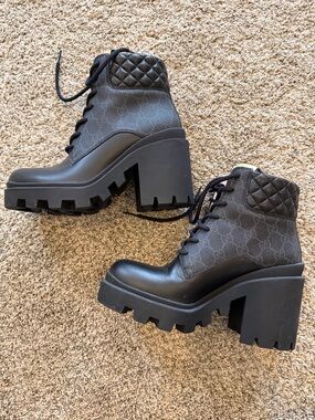 Gucci Platform Ankle Boots 38.5